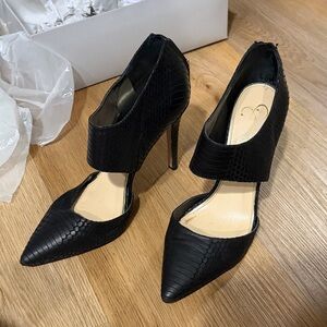 Jessica Simpson Black Pointed-Toe Stilettos